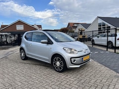 Volkswagen Up! - 1.0 high up Pano