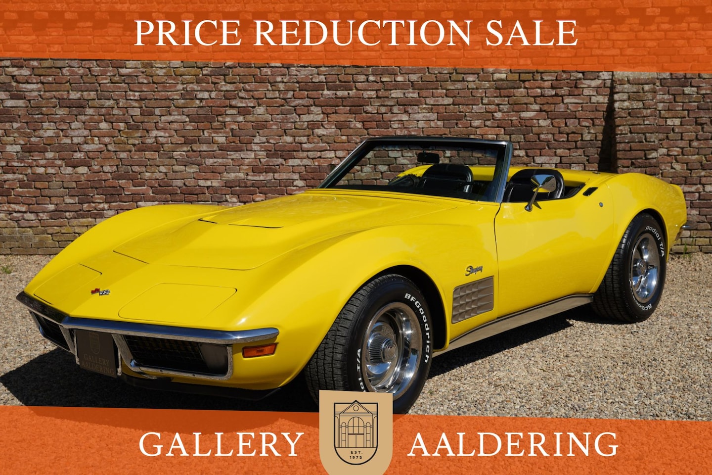 Corvette C3 - Stingray Convertible PRICE REDUCTION! Restored and rebuilt condition - Just 390 hours of b - AutoWereld.nl