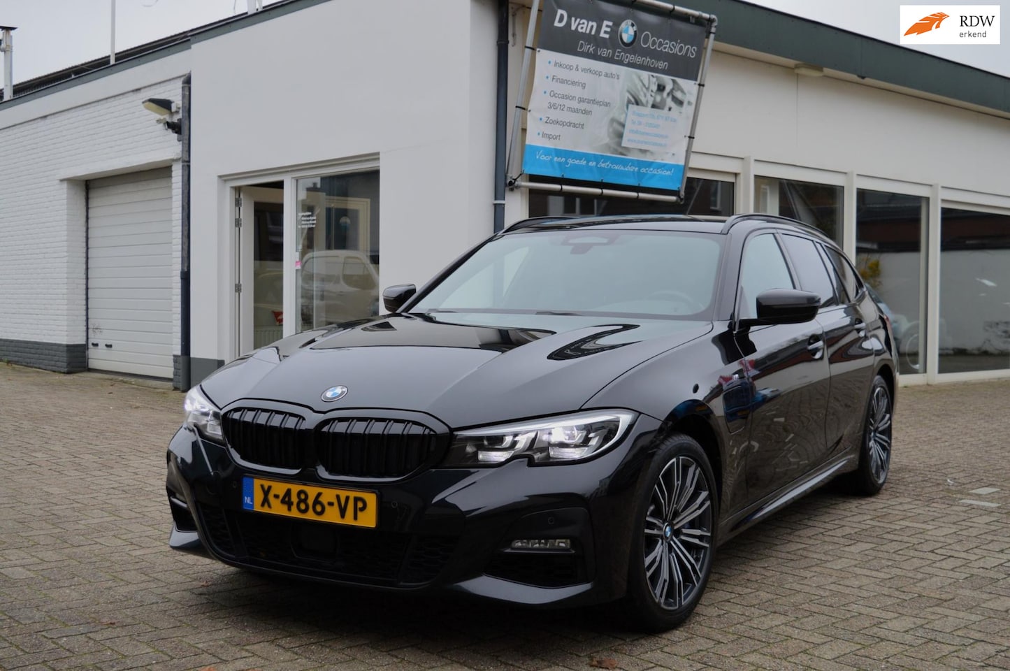 BMW 3-serie Touring - 330e High Exe.M-pakket/M-sport/Trekhaak/Stoelverw. - AutoWereld.nl