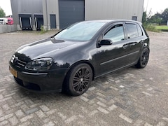 Volkswagen Golf - 1.6 FSI Trendline