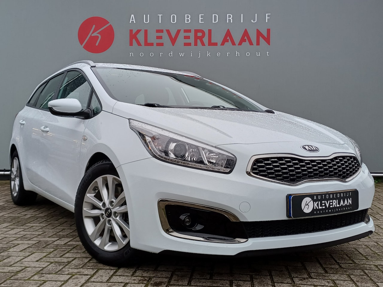 Kia Cee'd Sportswagon - 1.0 T-GDi ComfortPlusLine Navigator Wij bieden ook financiering mogelijkheden aan. - AutoWereld.nl