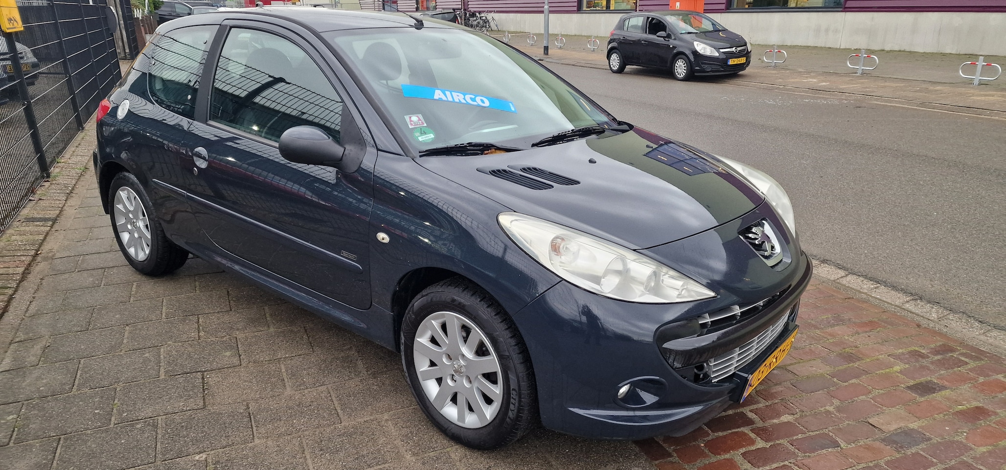 Peugeot 206 + - 1.4 Sportium - AutoWereld.nl