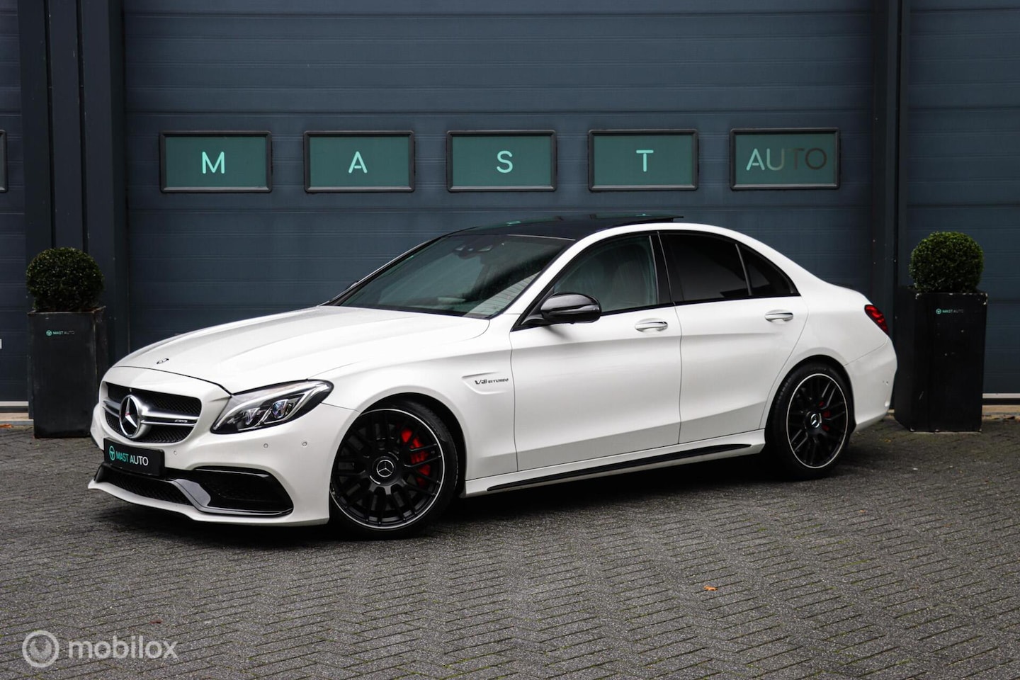 Mercedes-Benz C-klasse - AMG 63 S Edition 1|HUD|Pano|Burmester|Sportuitlaat - AutoWereld.nl