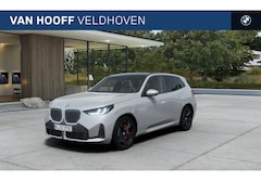 BMW X3 - 30e xDrive M Sport Automaat / Panoramadak / Trekhaak / Sportstoelen / Adaptief onderstel /