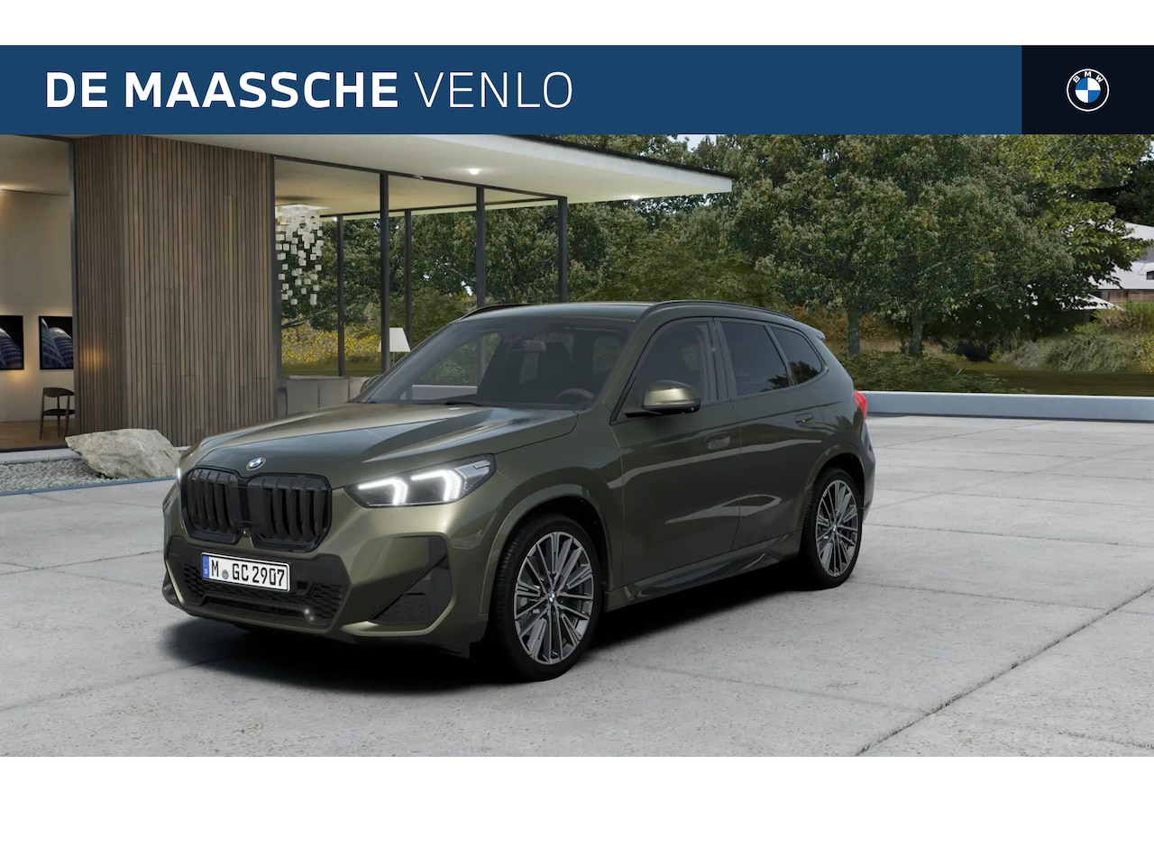 BMW X1 - xDrive25e High Executive M Sport Automaat / Panoramadak / Trekhaak / Sportstoelen / Head-U - AutoWereld.nl