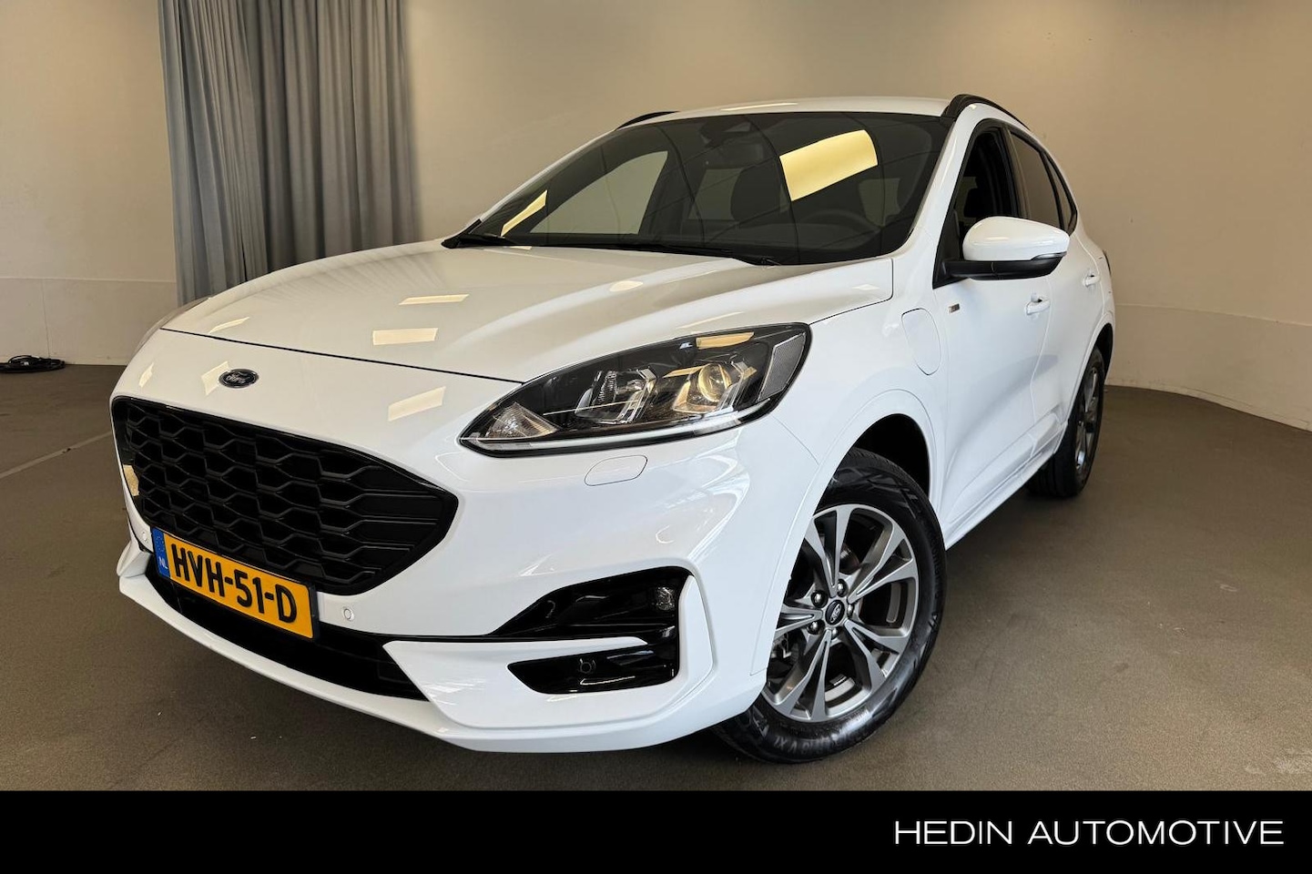 Ford Kuga - 2.5 PHEV ST-Line | Camera | Winter Pack | Keyless | Car Play - AutoWereld.nl