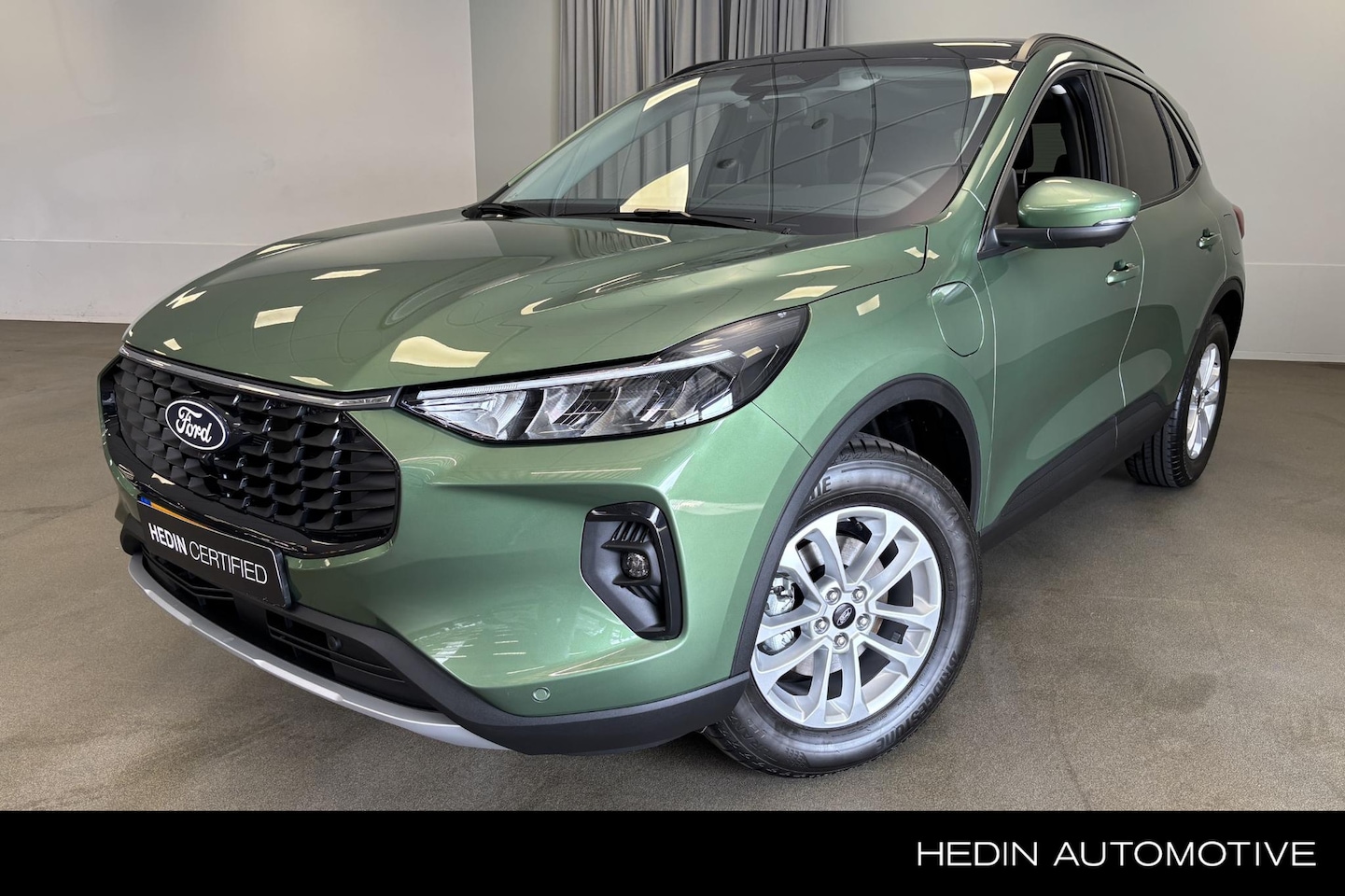Ford Kuga - 2.5 PHEV Titanium | Elec. Wegklapbare Trekhaak | Blis | Panorama-dak | Stoel / Stuur & Voo - AutoWereld.nl