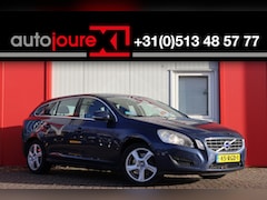 Volvo V60 - 2.0T Momentum 203 pk | Origineel NL | Automaat | Navigatie | Cruise Control | Trekhaak |