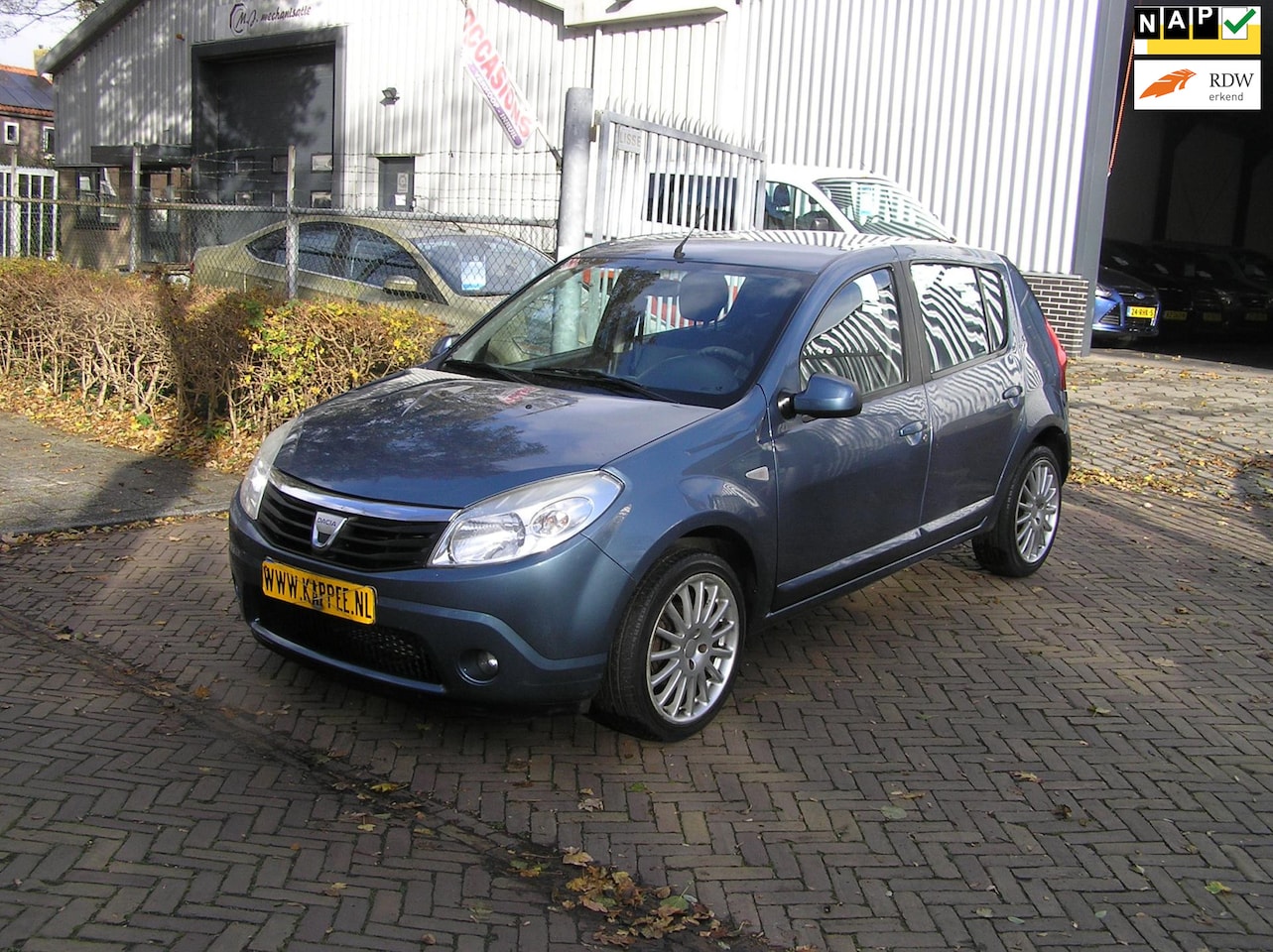 Dacia Sandero - 1.6 Lauréate nap pas nieuwe apk - AutoWereld.nl