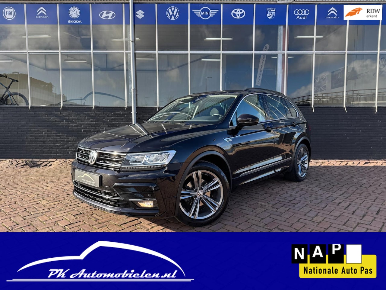 Volkswagen Tiguan - 1.4 TSI Highline Business R-Line **Standkachel** - AutoWereld.nl