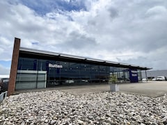 Volvo V60 - T6 350PK Plug-in hybrid AWD Plus Bright Long Range / 19" lichtmetalen velgen / Harman Kard