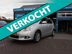 Toyota Verso - 1.8 VVT-i Business 93000 km pano navi zeer netjes