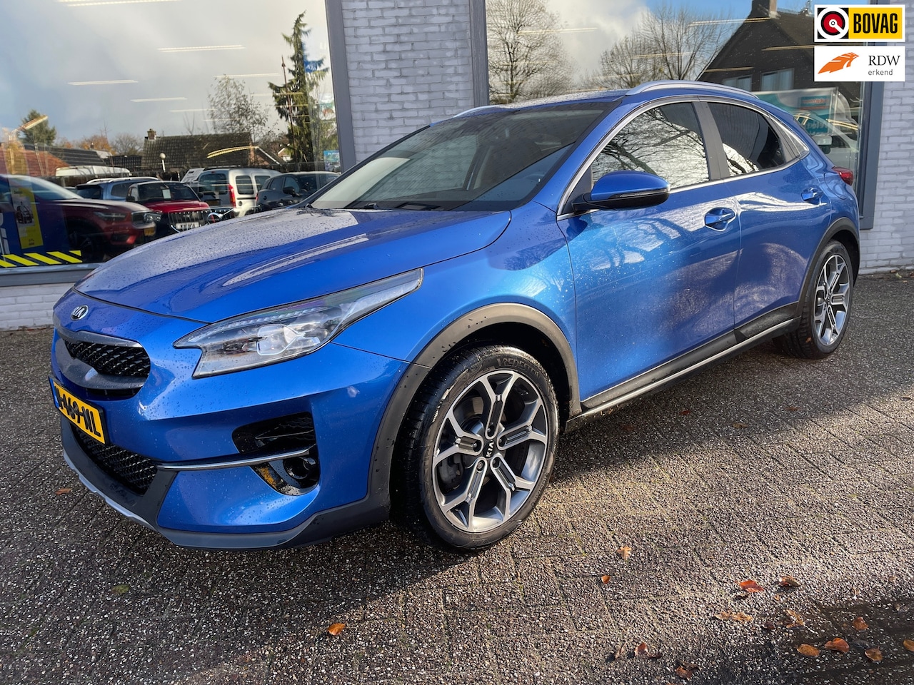 Kia XCeed - 1.0 T-GDi DynamicLine | Trekhaak | Navi | Camera | Clima | Parkeersensoren achter - AutoWereld.nl