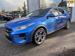Kia XCeed - 1.0 T-GDi DynamicLine | Trekhaak | Navi | Camera | Clima | Parkeersensoren achter
