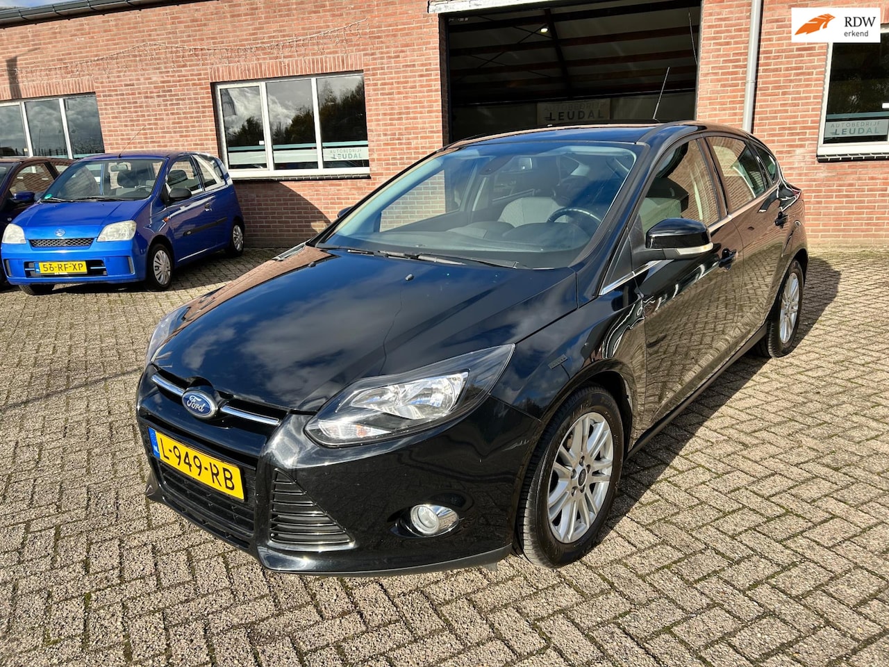 Ford Focus - 1.0 EcoBoost Titanium // 134.000 km // 5 deurs - AutoWereld.nl