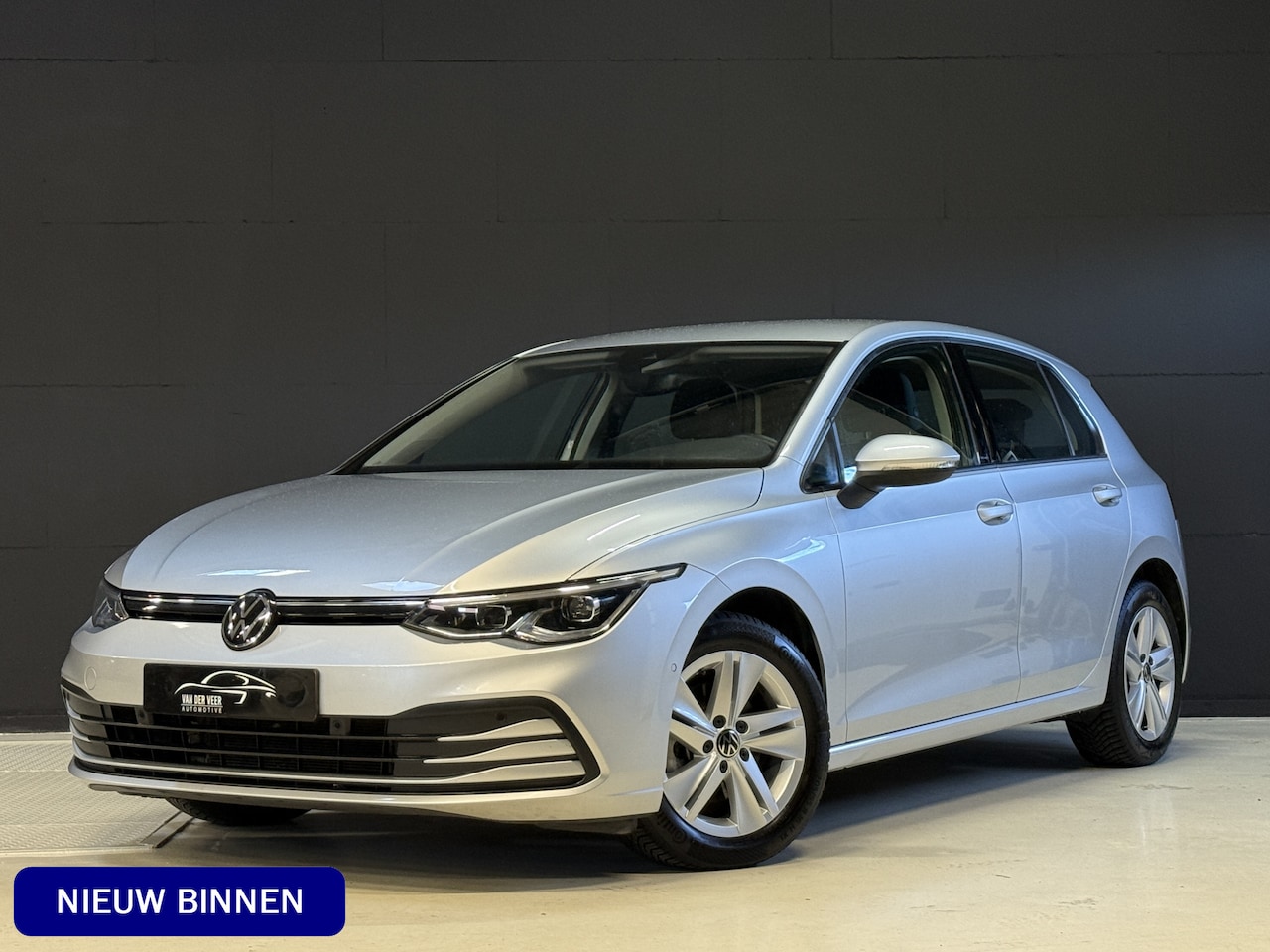 Volkswagen Golf - 1.5 TSI Life Business | Memory stoelen | Camera | Full LED | Apple Carplay - AutoWereld.nl