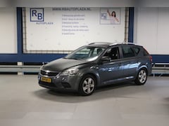 Kia Cee'd - 1.4 CVVT X-tra / LEES TEKST