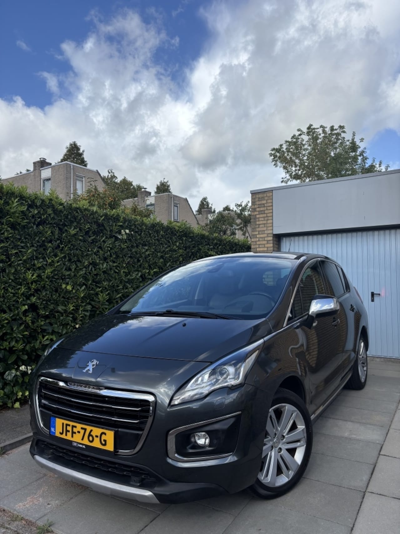 Peugeot 3008 - 1.2 Turbo Allure 2016 HuD Pano Navi - AutoWereld.nl