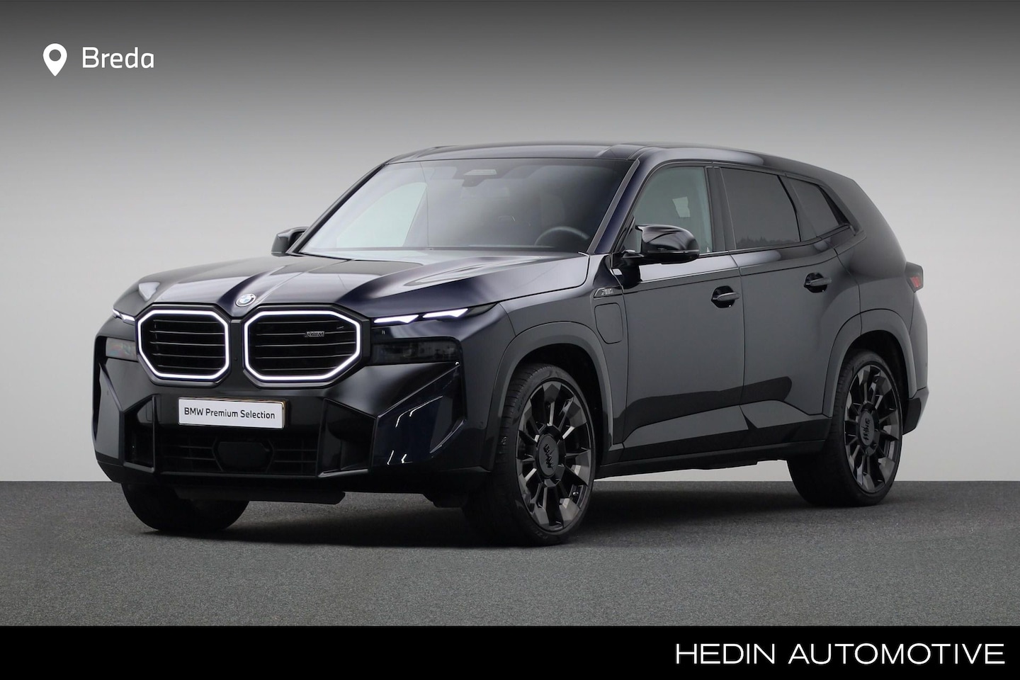 BMW XM - PHEV 50e 30 kWh | Ambiance verlichting | BMW Iconic Glow | Comfort Access | Driving Assist - AutoWereld.nl