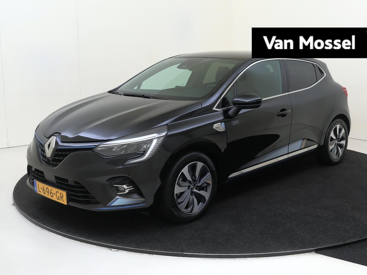 Renault Clio - 1.6 E-Tech Hybrid 140 Serie Limitee E-TECH Clima | Bluetooth - AutoWereld.nl