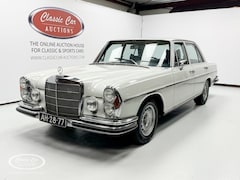 Mercedes-Benz 280 - Automatic - ONLINE AUCTION