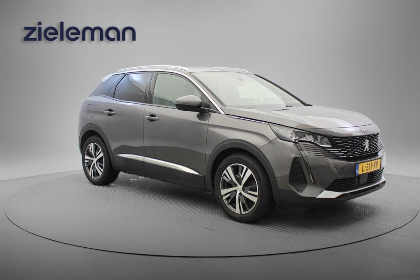 Peugeot 3008 - 1.2 PureTech Allure - Carplay, Navi, Camera, Cruise, Half Leer, Trekhaak - AutoWereld.nl