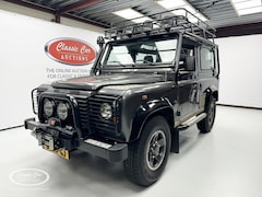 Land Rover Defender - Tomb Raider - ONLINE AUCTION