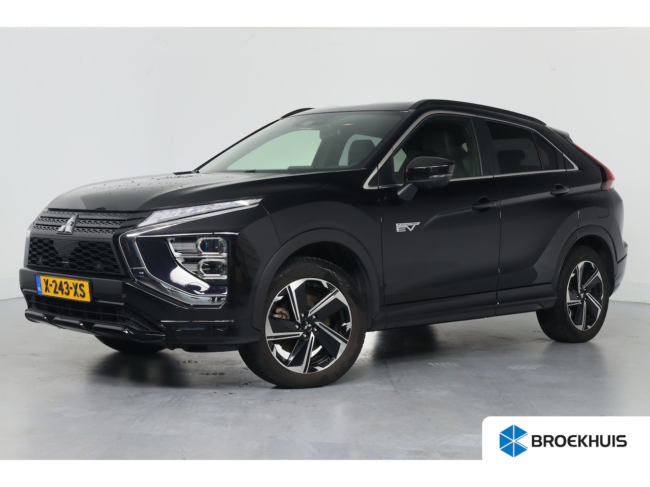Mitsubishi Eclipse Cross - 2.4 PHEV Executive Dealer onderhouden! | Navigatie | Climate control | Stoel/Stuurverwarmi - AutoWereld.nl