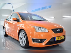 Ford Focus - 2.5-20V ST