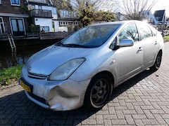 Toyota Prius - 1.5 VVT-i EXPORT - HANDEL - LEES TEKST - ZO MEENEMEN