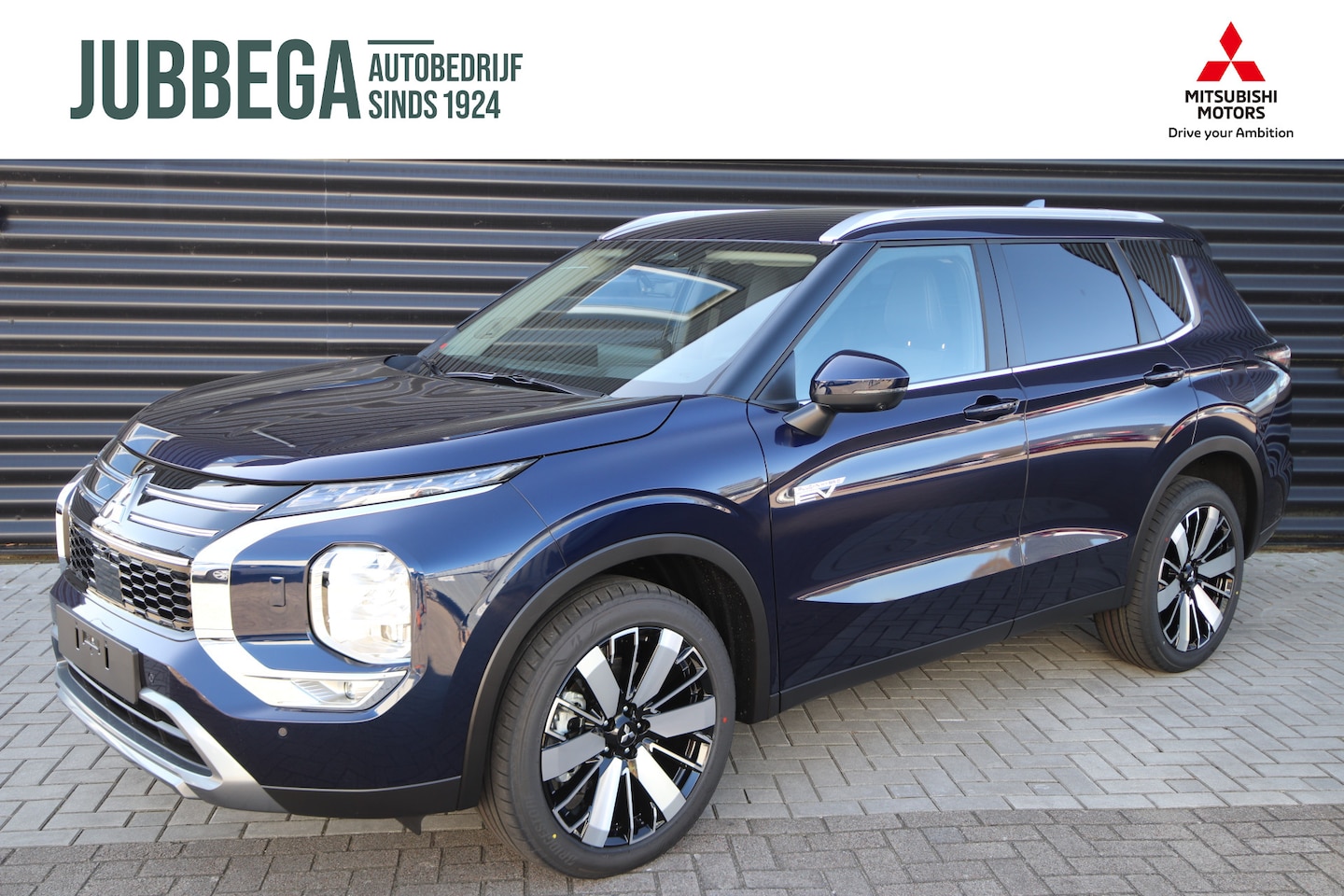 Mitsubishi Outlander - 2.4 PHEV First Edition Rijklaarprijs nu € 54.040,- Nieuw! Uit voorraad leverbaar & tijdeli - AutoWereld.nl