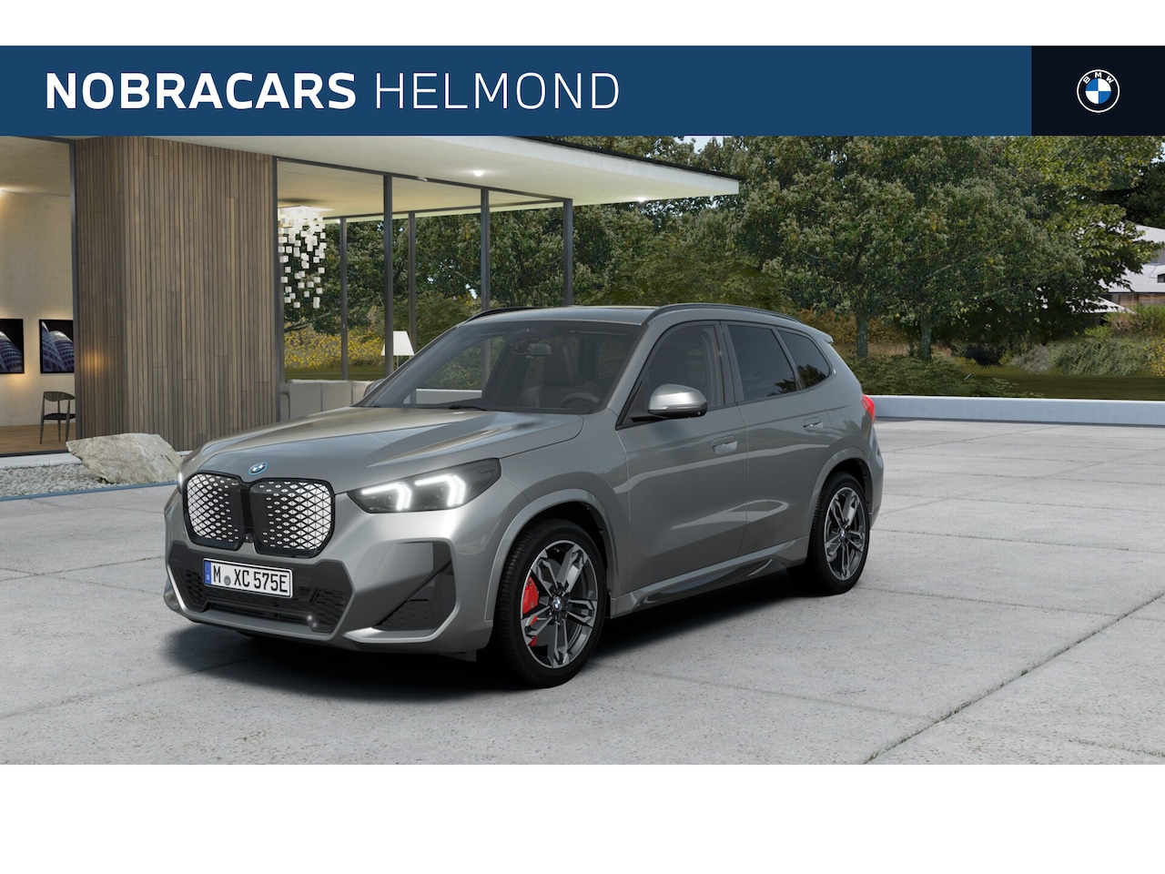 BMW iX1 - eDrive20 M Sport / Trekhaak / Sportstoelen / Adaptieve LED / M Adaptief onderstel / Achter - AutoWereld.nl