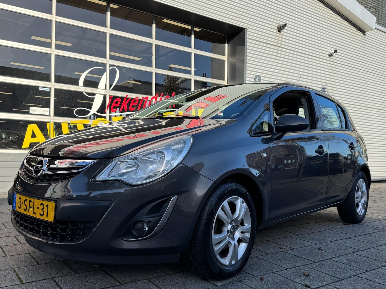 Opel Corsa - 1.2-16V Berlin -5Drs I Airco I Comfort pakket I Sport velgen I Dealer onderhouden - AutoWereld.nl
