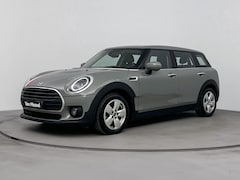 MINI Clubman - 1.5 Cooper Business Edition 136PK | Automaat | Achteruitrijcamera | Navigatie | Climate Co