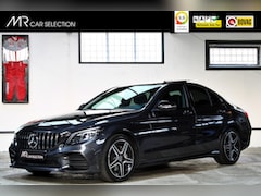 Mercedes-Benz C-klasse - 180 Business Solution AMG | Panoramadak | Apple Carplay | Sfeerverlichting | AMG gril | NL