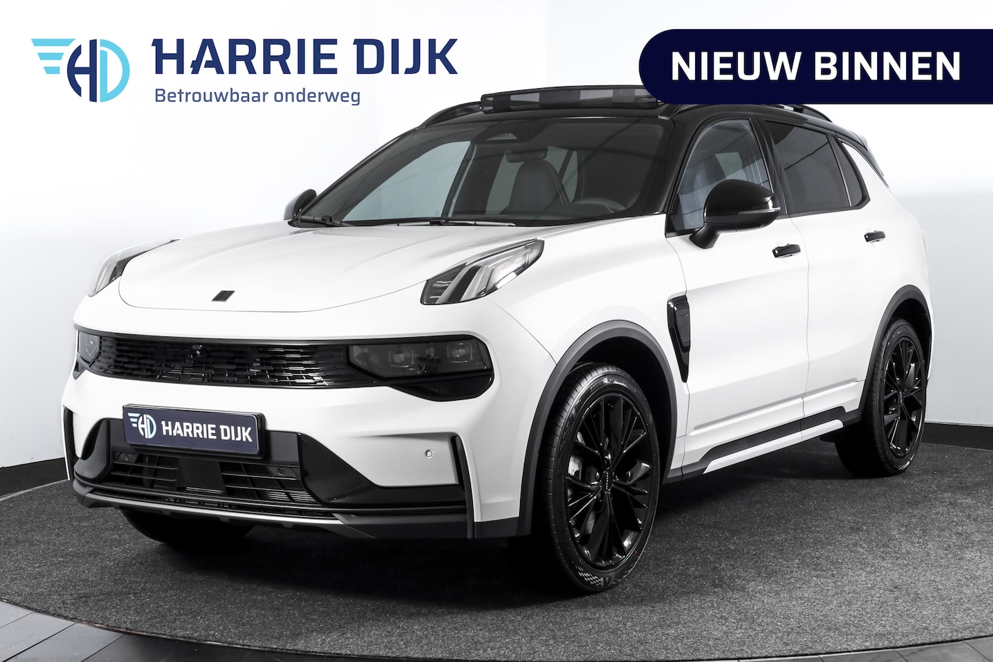 Lynk & Co 01 - 1.5 PHEV More - Nieuw model | S/K-panodak | Dig. Cockpit | Stoel-+Stuurverw. | 360 Camera - AutoWereld.nl