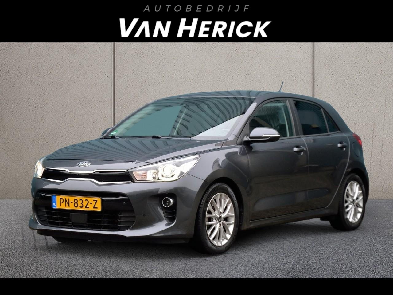 Kia Rio - 1.0 TGDI DynamicLine 120PK! | Cruise | Groot scherm | Airco - AutoWereld.nl