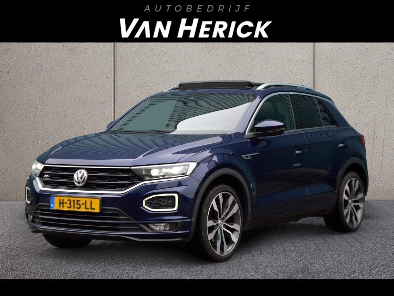 Volkswagen T-Roc - 1.5 TSI Sport Business R 150PK | Panoramadak | ACC | Beats Audio - AutoWereld.nl