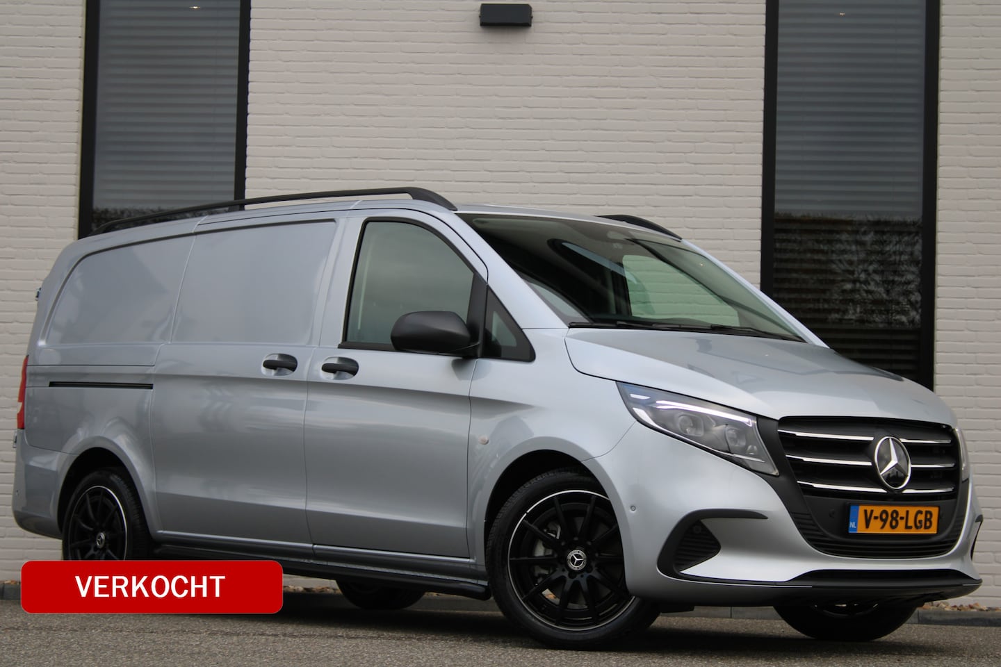 Mercedes-Benz Vito - 116 CDI / Automaat / Lang / Edition / Led / Leer / Camera / Vol Opties / NIEUW!! - AutoWereld.nl