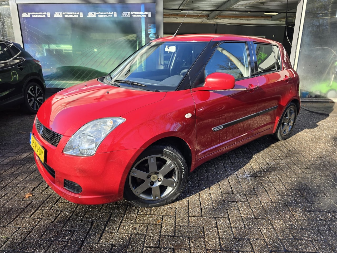 Suzuki Swift - 1.3 GLS | NIEUWE APK | 12 MND GARANTIE | AIRCO | LMV | - AutoWereld.nl
