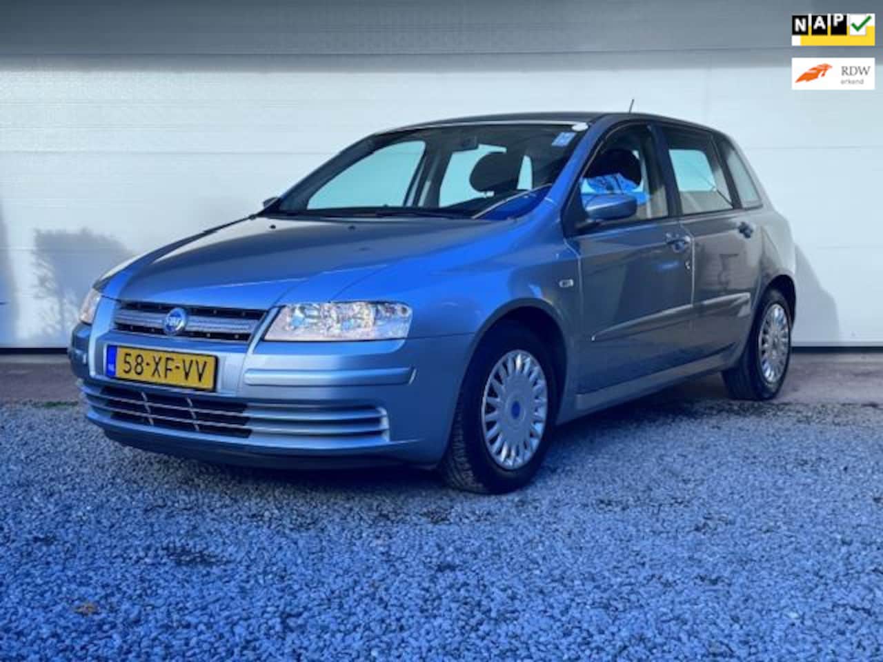 Fiat Stilo - 1.6-16V Dynamic *weinig KM!! NAP!* - AutoWereld.nl