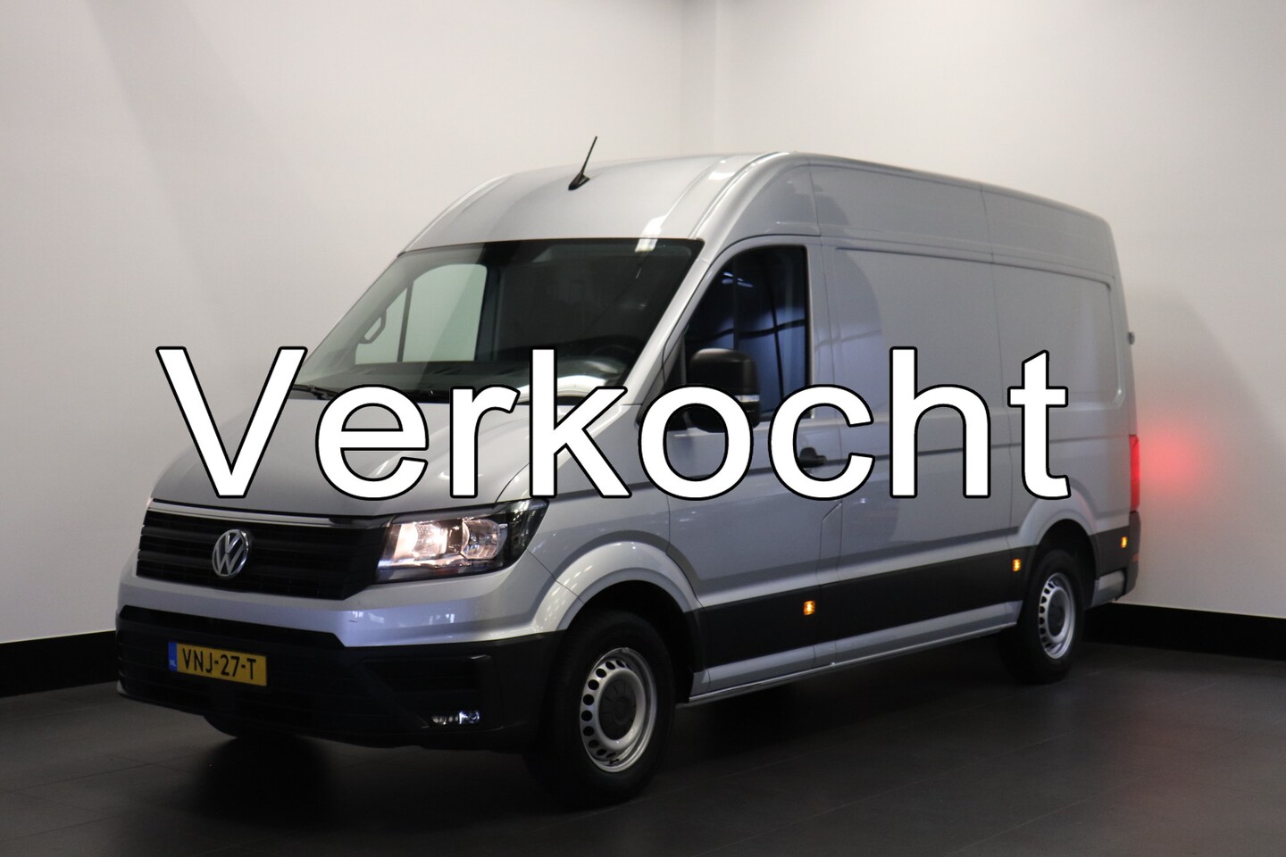 Volkswagen Crafter - 2.0 TDI L3H3 EURO 6 - Airco - Navi - Cruise - PDC - € 16.900,- Excl. - AutoWereld.nl