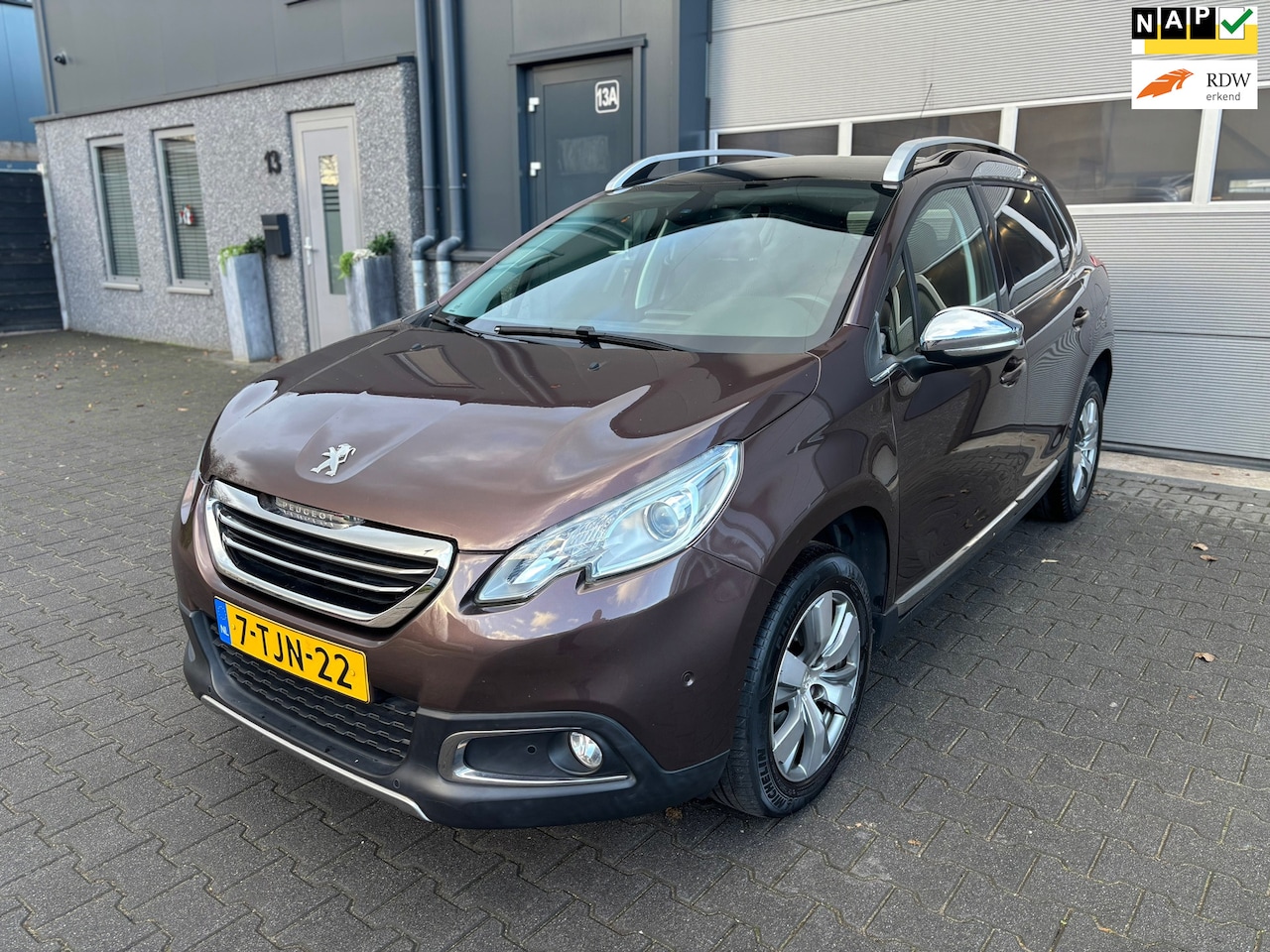 Peugeot 2008 - 1.2 VTi Allure Pack Premium Plus 1.2 VTi Allure Pack Premium Plus - AutoWereld.nl