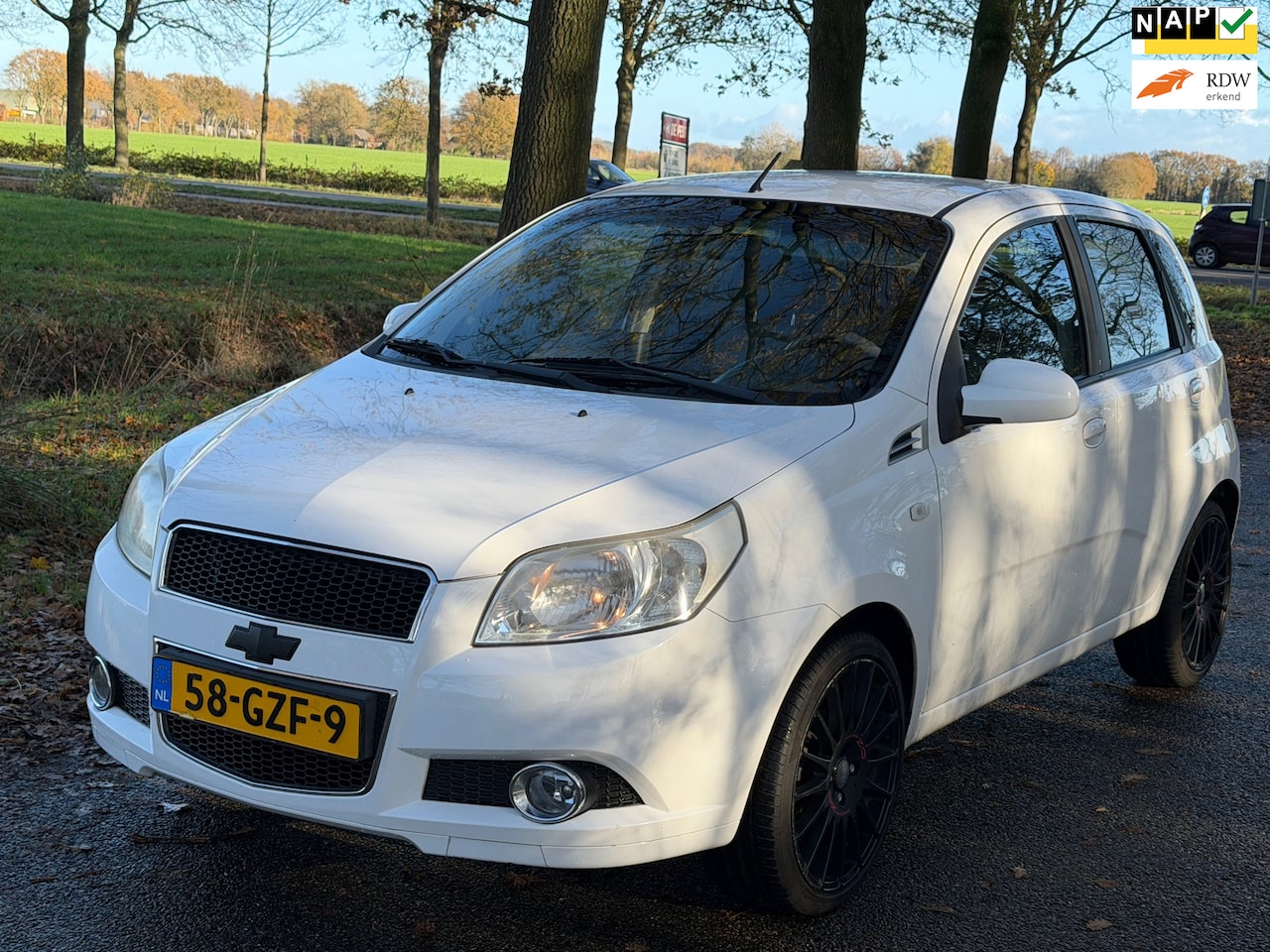 Chevrolet Aveo - 1.2 16V LS | Nap | Airco - AutoWereld.nl