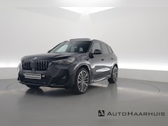 BMW X1 - xDrive30e M Sport | Pano | HUD | 360cam | H&K | Elek. Stoelen | Adapt. Cruise | 20''