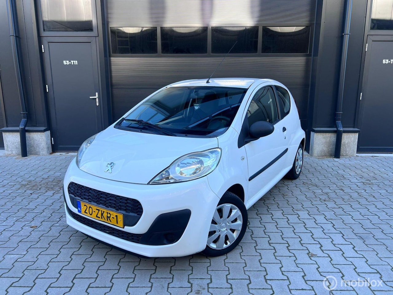 Peugeot 107 - 1.0 Access Accent Nieuwe Airco NW APK 01-27 NAP - AutoWereld.nl