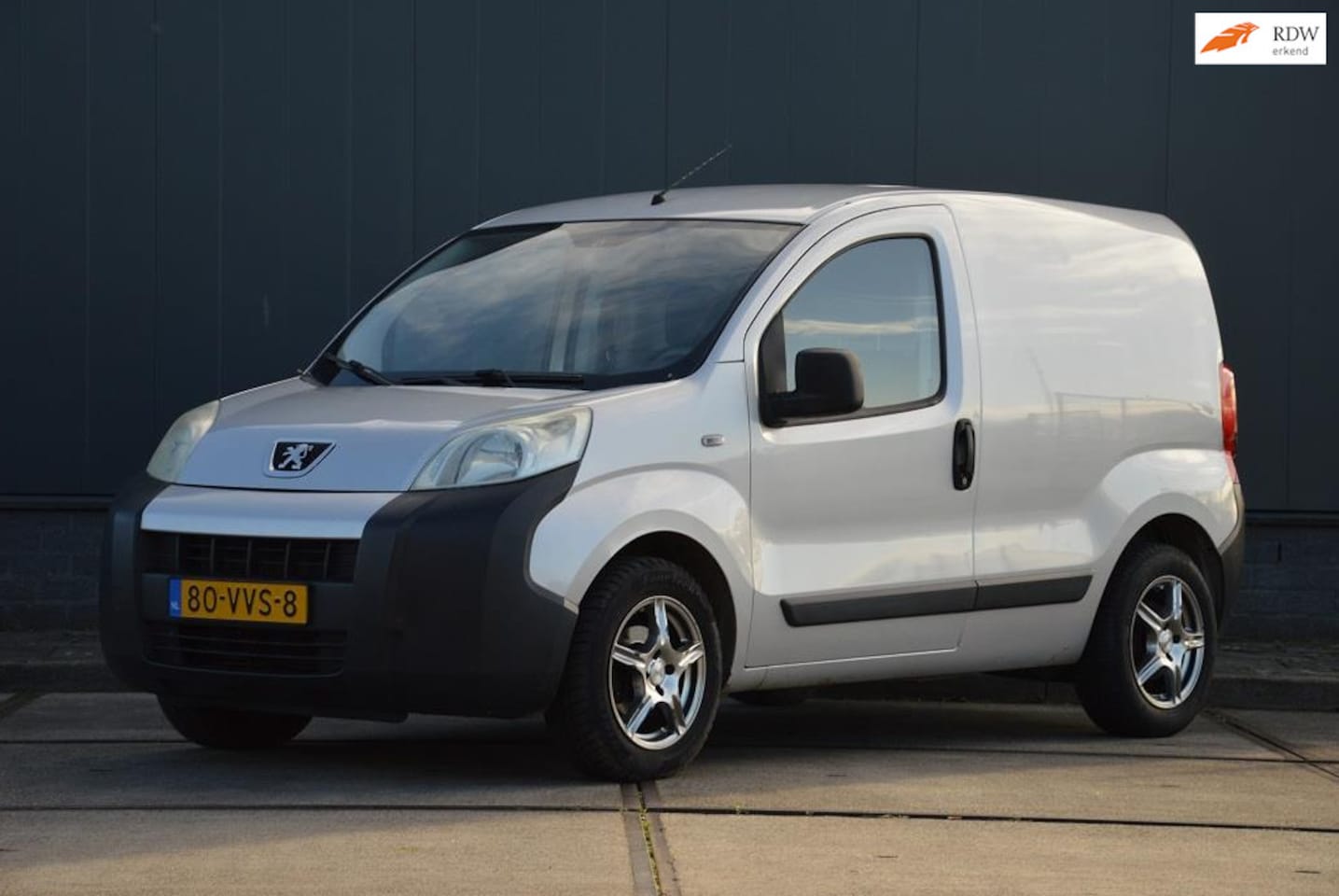 Peugeot Bipper - 1.4 HDi XT 68PK Airco - AutoWereld.nl