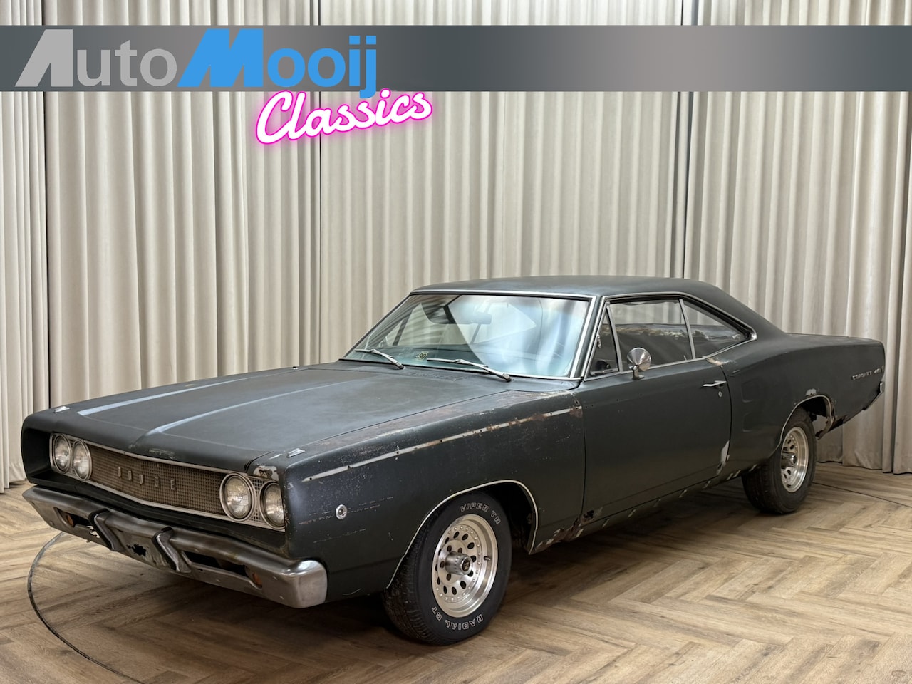 Dodge Coronet - 440 *4-SPEED MANUAL* €3000 aan nieuw plaatwerk! Charger / 1968 / 318 V8 / 5,2l / 230 BHP / - AutoWereld.nl