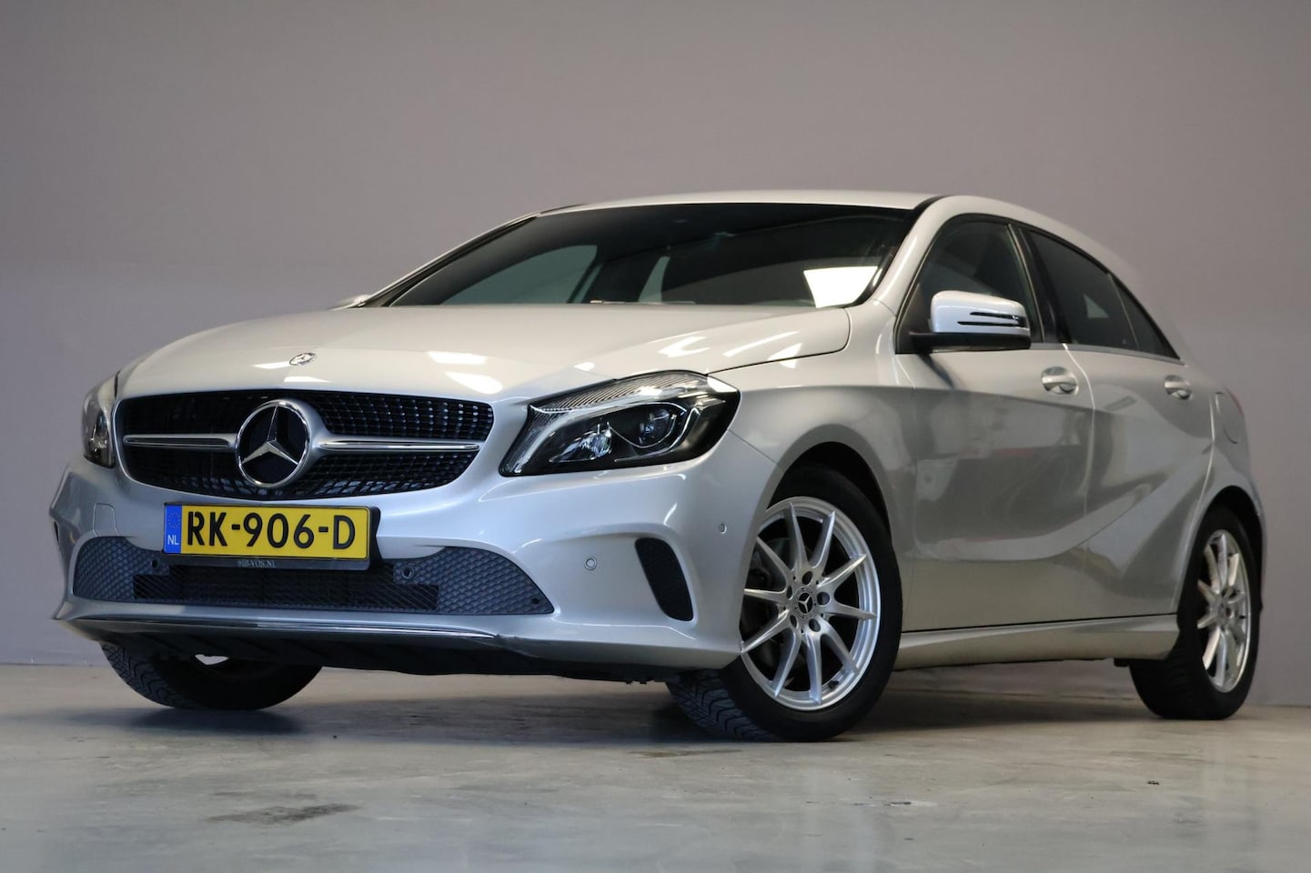 Mercedes-Benz A-klasse - 180 Prestige |AUT|Stoelverwarming| - AutoWereld.nl
