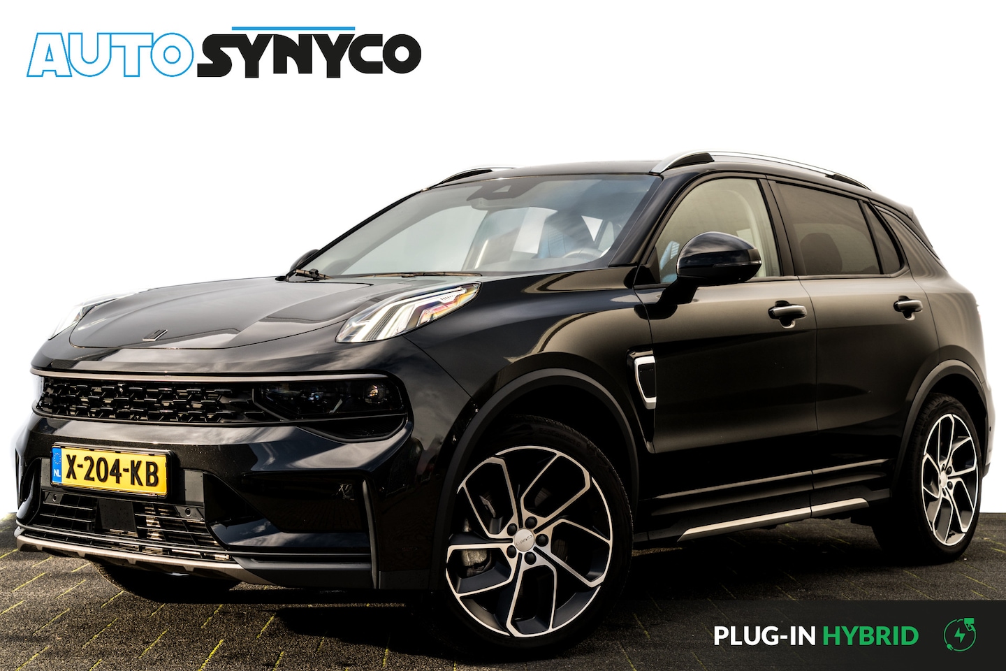 Lynk & Co 01 - 1.5 Plug-in Hybrid 262 Pk I Modeljaar 2023 I Panoramadak I 75 km Elektrisch I 360 Camera I - AutoWereld.nl